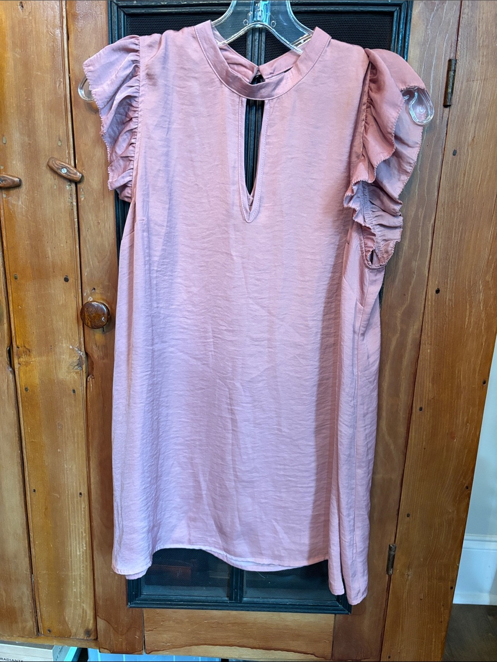 Massimo Dusty Rose Ruffle Sleeve Keyhole Tunic